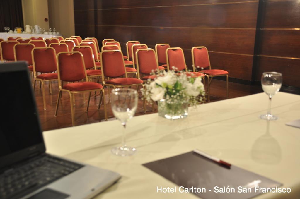 בואנוס איירס Hotel Solans Carlton מראה חיצוני תמונה